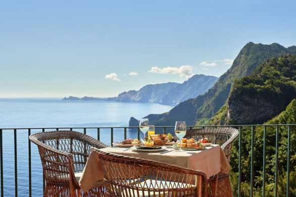 Blue By The Sea House Vakantiehuis Paul do Mar (Madeira)